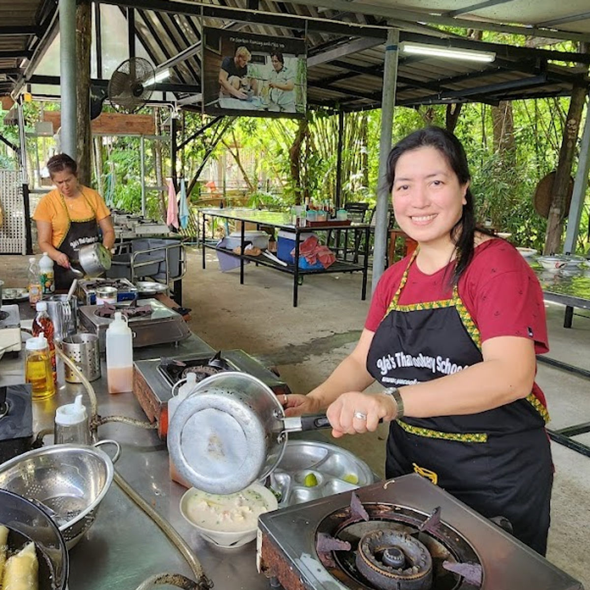 Krabi's Authentic Evening Thai Culinary Class