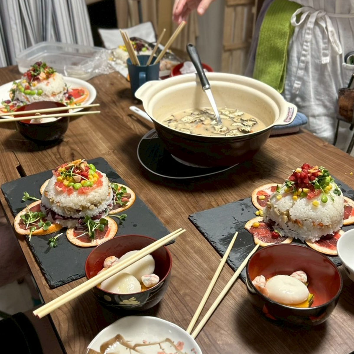 Kyoto-Style Miso Soup and Chirashi Sushi Cooking Experience