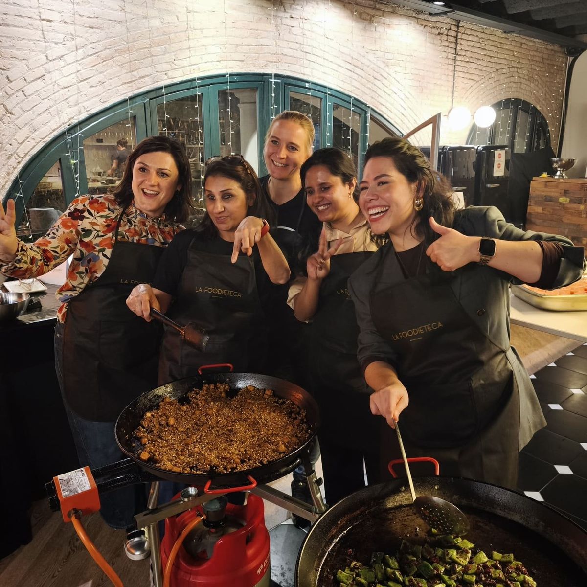 Santa Caterina Market Tour & Premium Cooking Class in Designer Loft