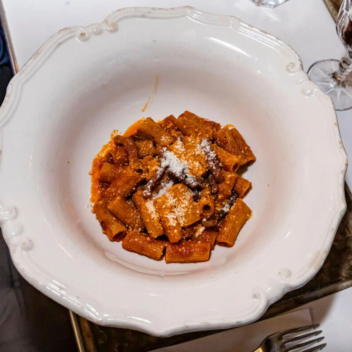 Soirée à Rome : Expérience VIP en voiturette de golf avec restauration et boissons