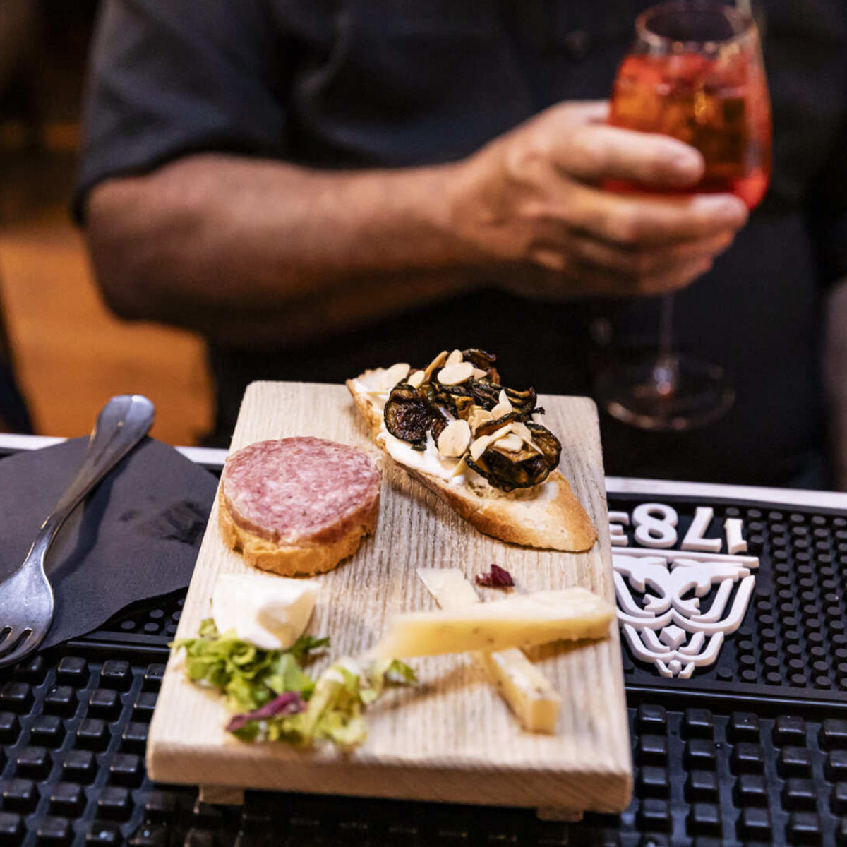 Soirée à Rome : Expérience VIP en voiturette de golf avec restauration et boissons