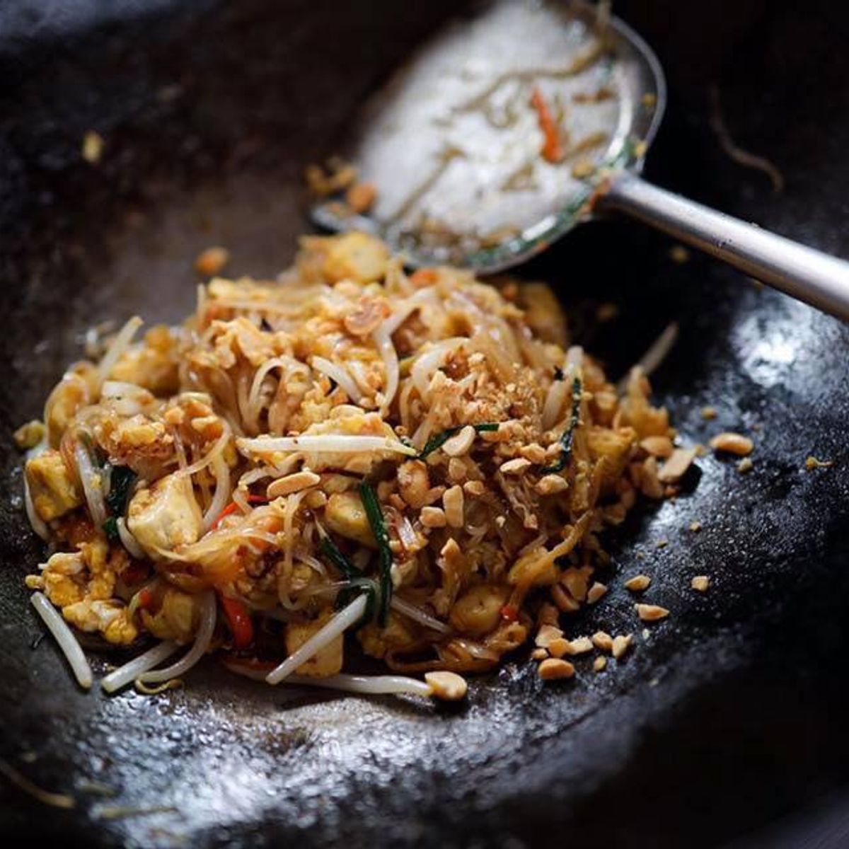 Thai Food Culture and Cooking Techniques with Me & Mom Using Fresh Ingredients from Our Garden