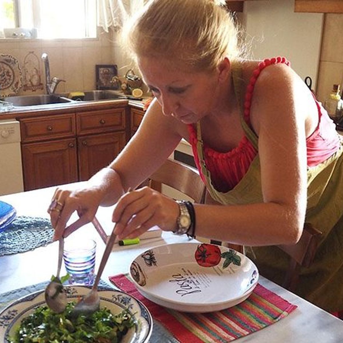 Learn to Cook in a Local Home - A Taste of the Greek Islands in Athens