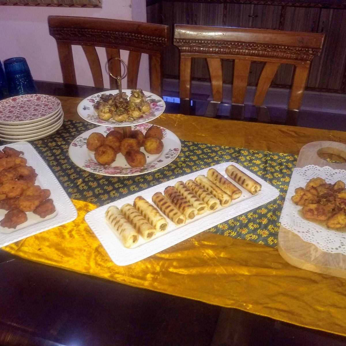 Learn and Enjoy: Homemade Street Snacks with Tea Tasting in a Local Home