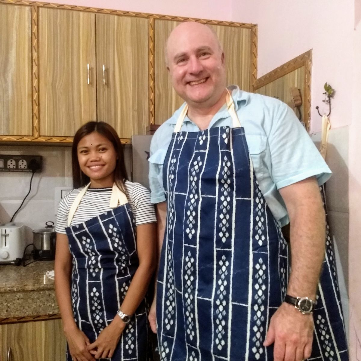Learn and Enjoy: Homemade Street Snacks with Tea Tasting in a Local Home