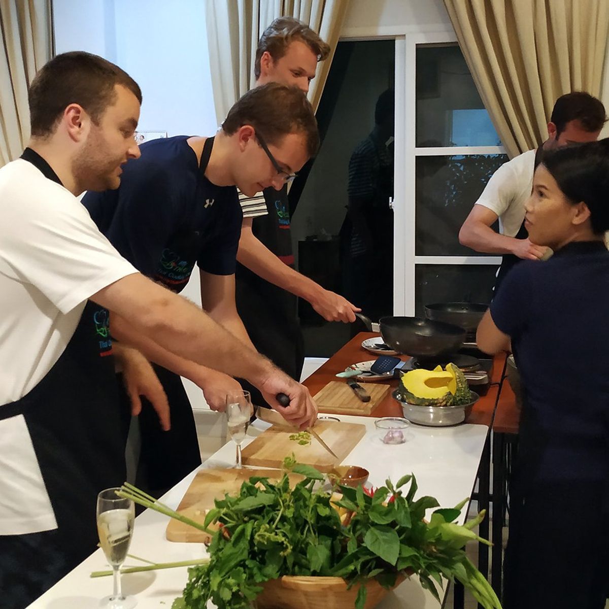 Choose Your Own Favorite Thai Dish Hands-on Authentic Thai Cooking Class with Local Market Tour