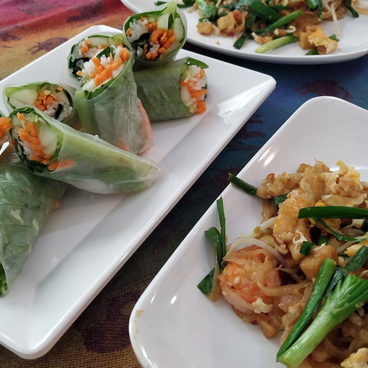 Choose Your Own Favorite Thai Dish Hands-on Authentic Thai Cooking Class with Local Market Tour