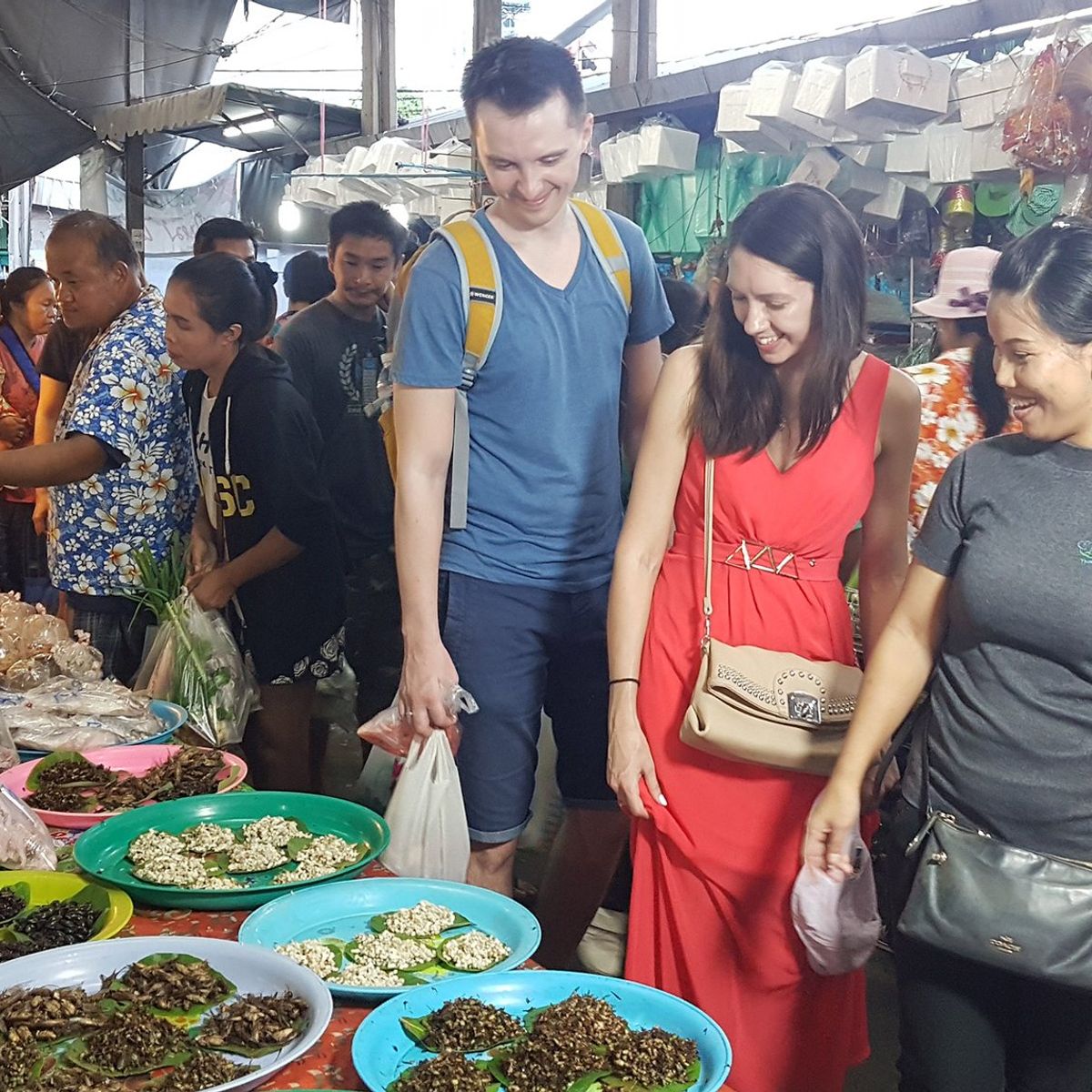 Choose Your Own Favorite Thai Dish Hands-on Authentic Thai Cooking Class with Local Market Tour
