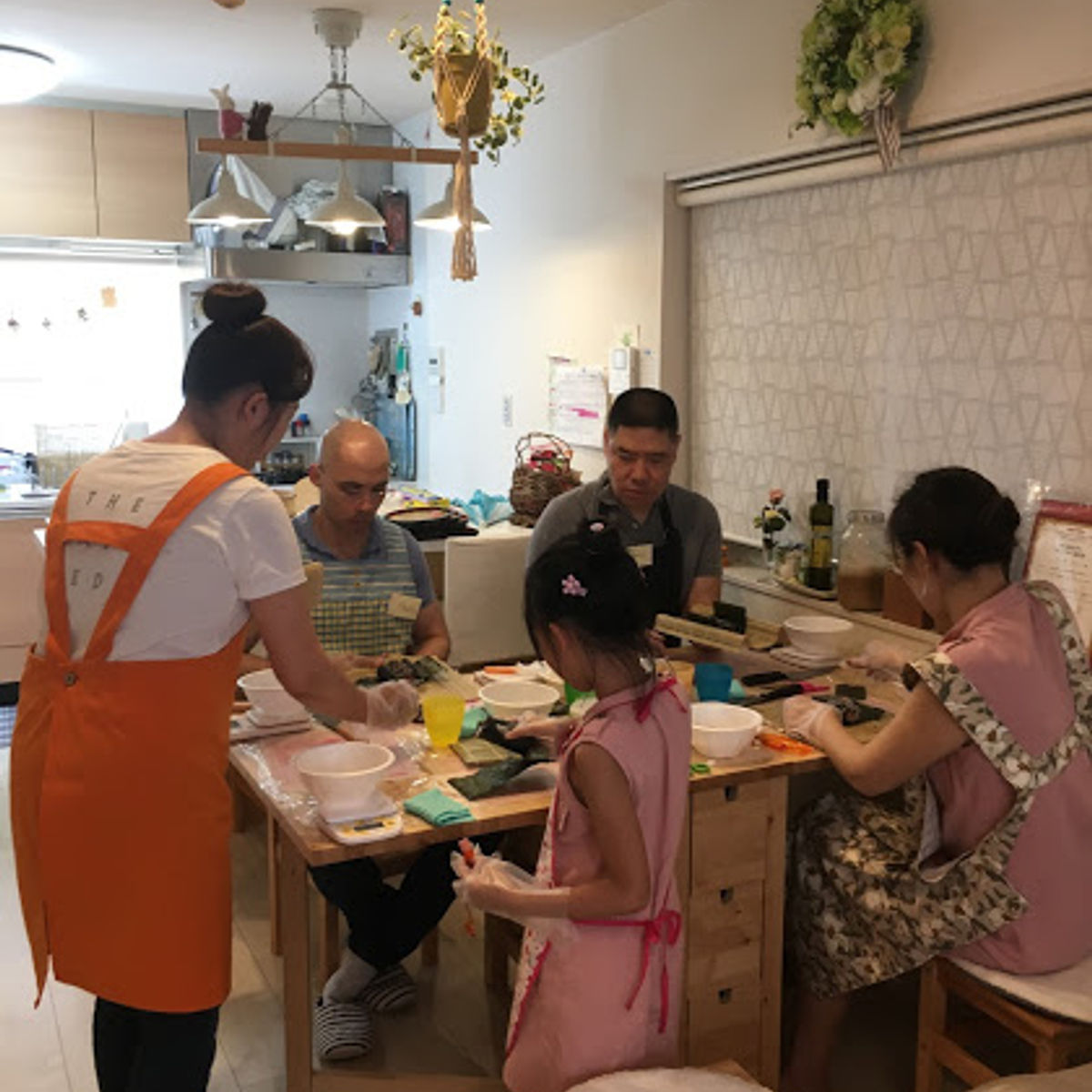 Let's Make Artistic Sushi in Osaka