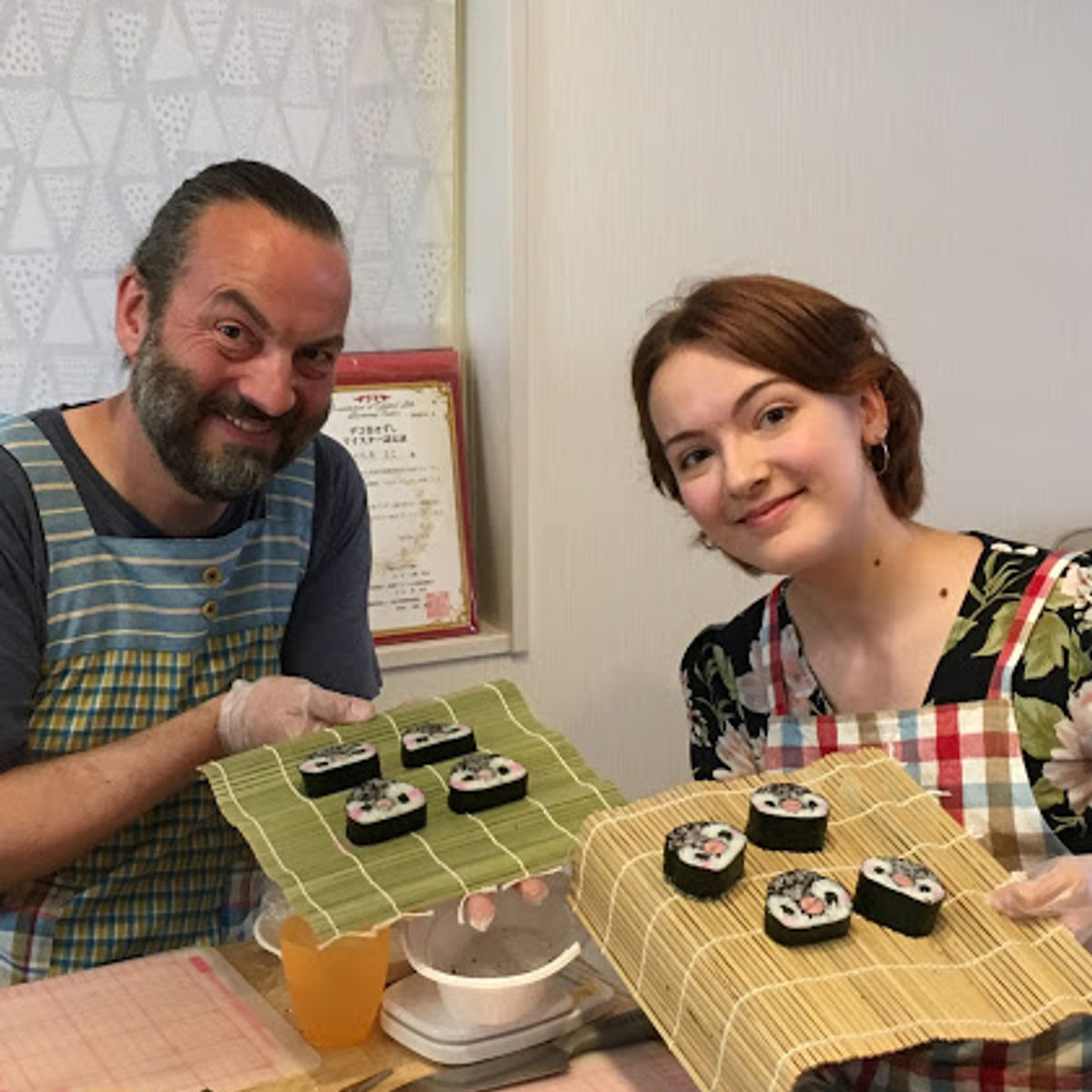 Let's Make Artistic Sushi in Osaka