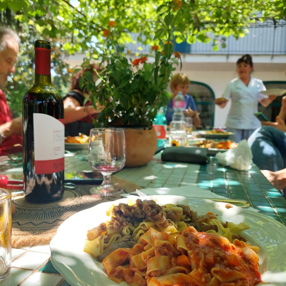 Master Homemade Pasta & Tiramisu: Wine & Lunch Escape in Roman Countryside