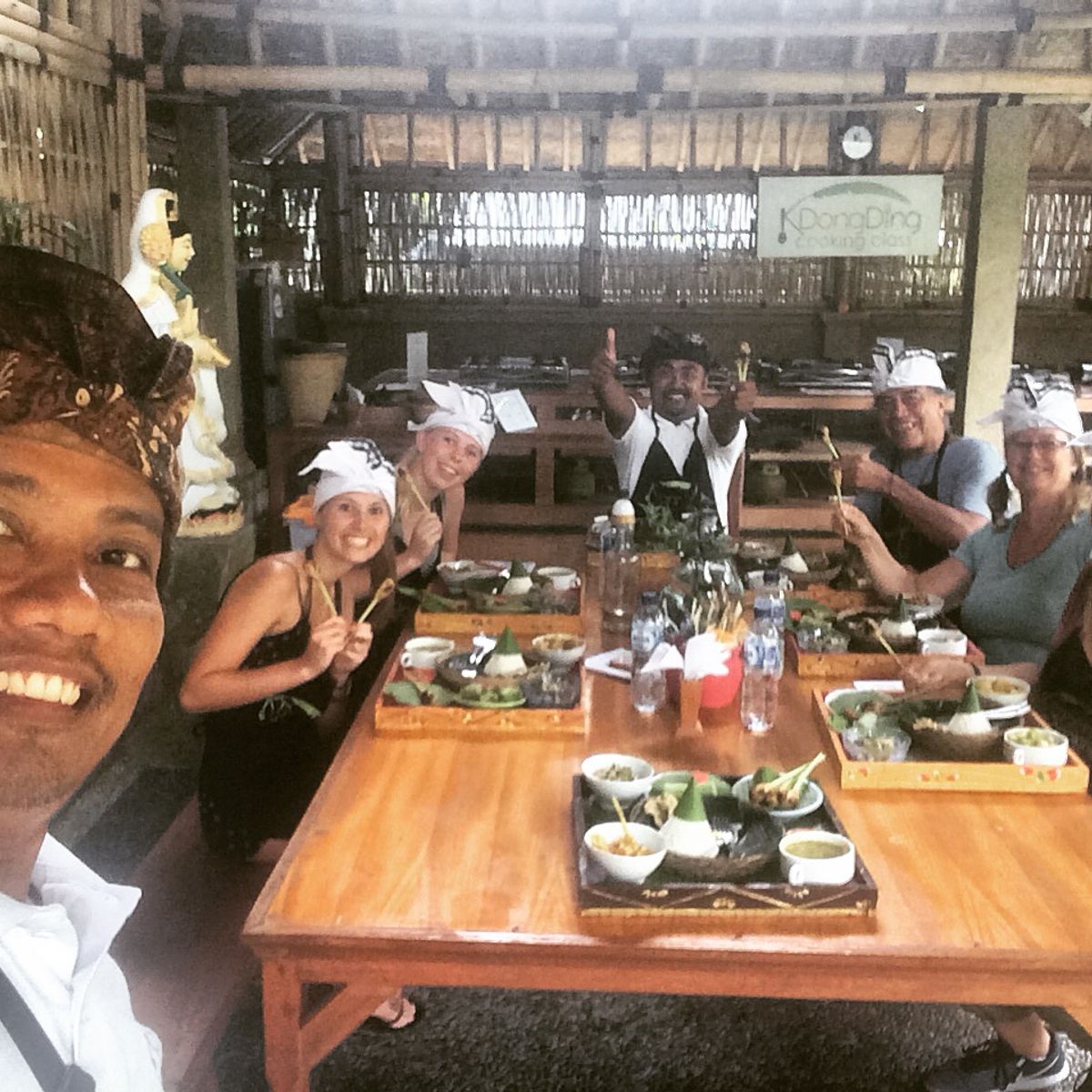 Exclusive Authentic Balinese Cooking in a Balinese Family Home