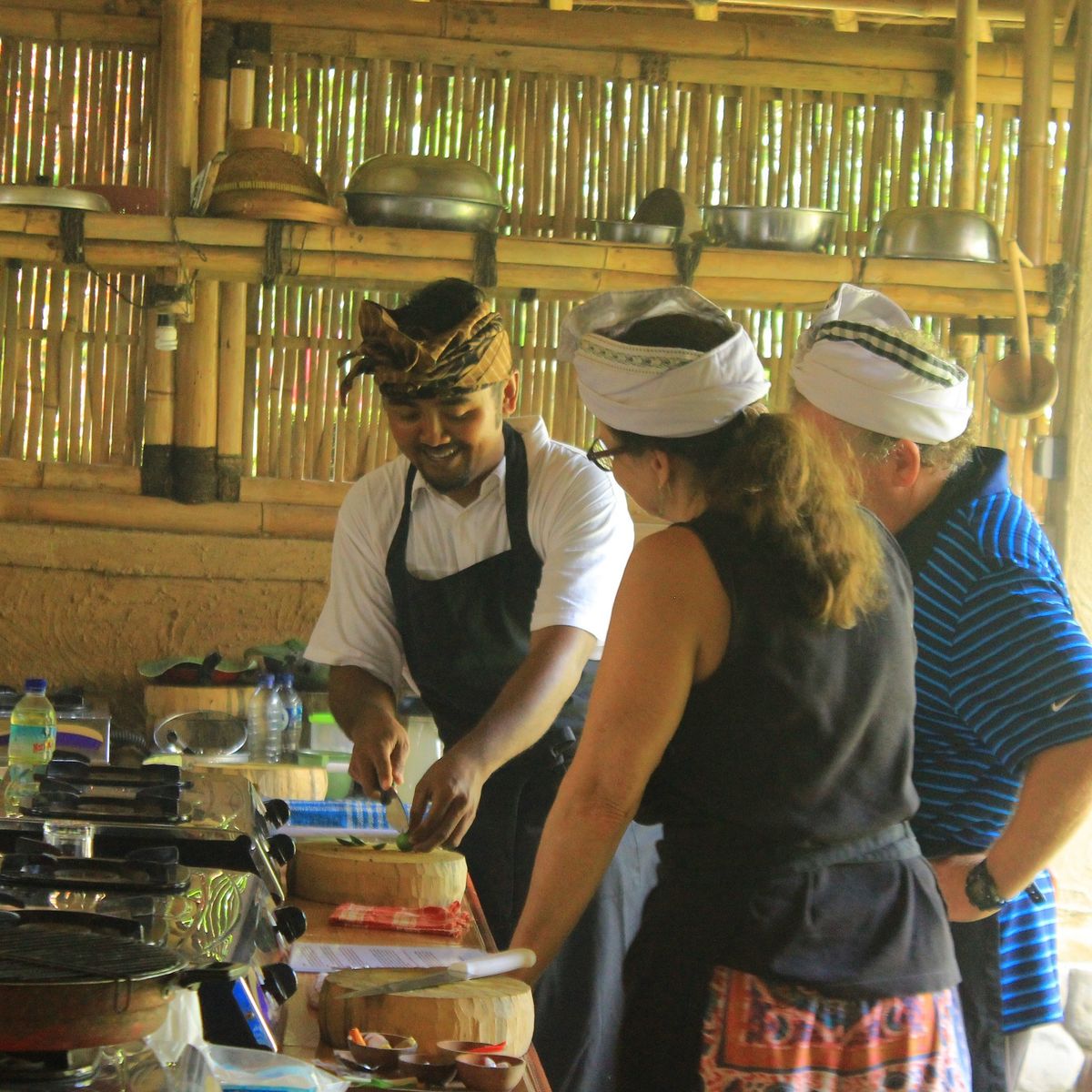Exclusive Authentic Balinese Cooking in a Balinese Family Home