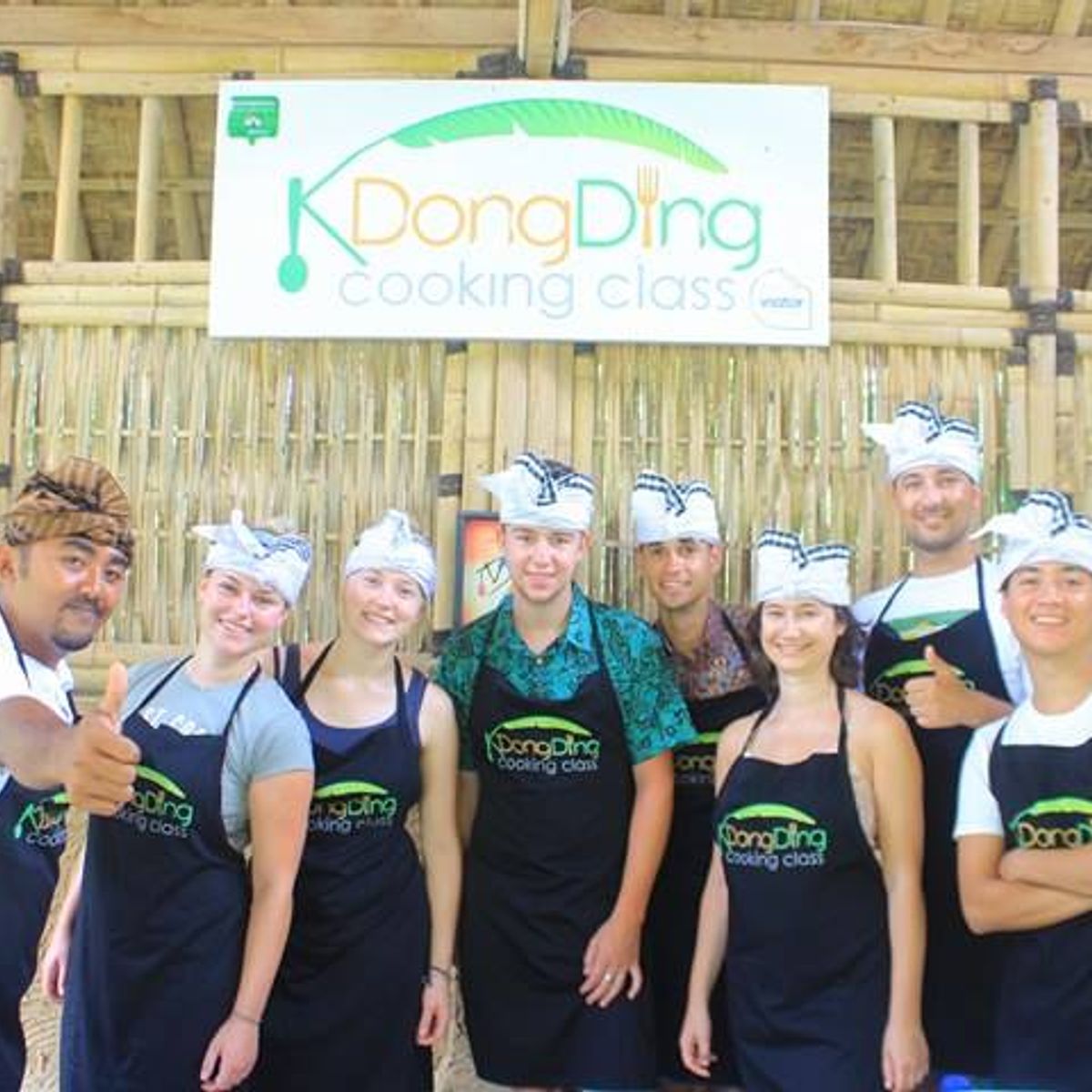 Exclusive Authentic Balinese Cooking in a Balinese Family Home