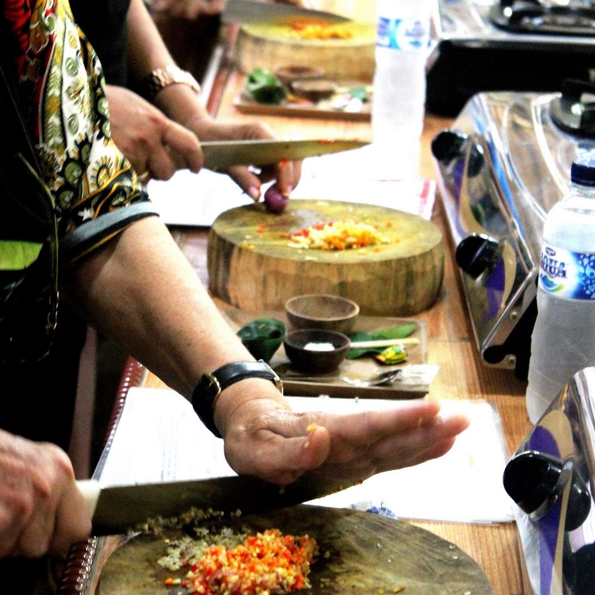 Exclusive Authentic Balinese Cooking in a Balinese Family Home