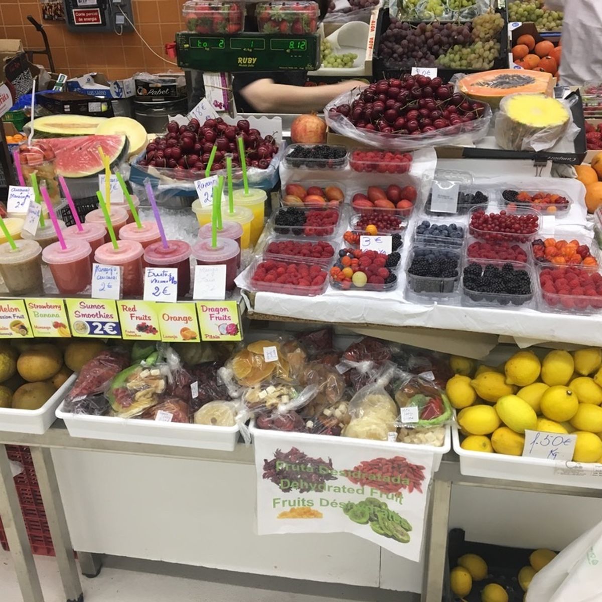 Local Market Tour & Cooking Class