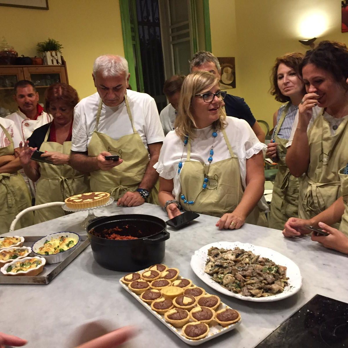 Local Market Tour + Neapolitan Cuisine Cooking Class