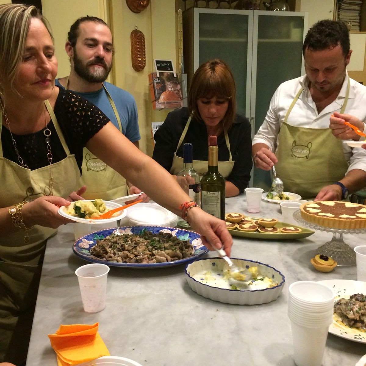 Local Market Tour + Neapolitan Cuisine Cooking Class