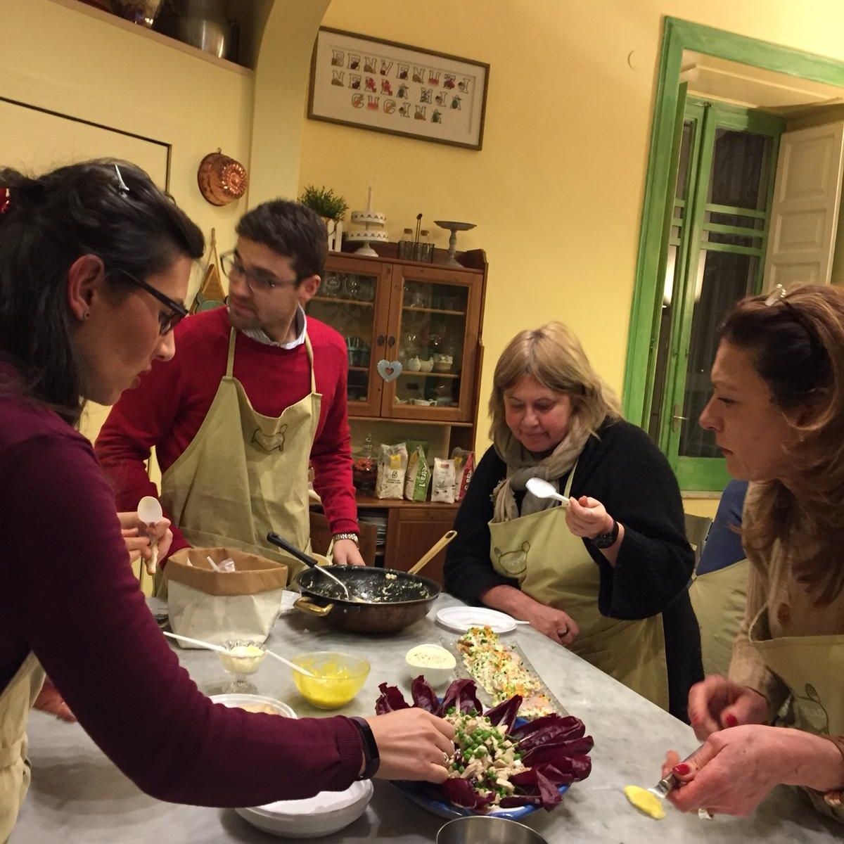 Local Market Tour + Neapolitan Cuisine Cooking Class