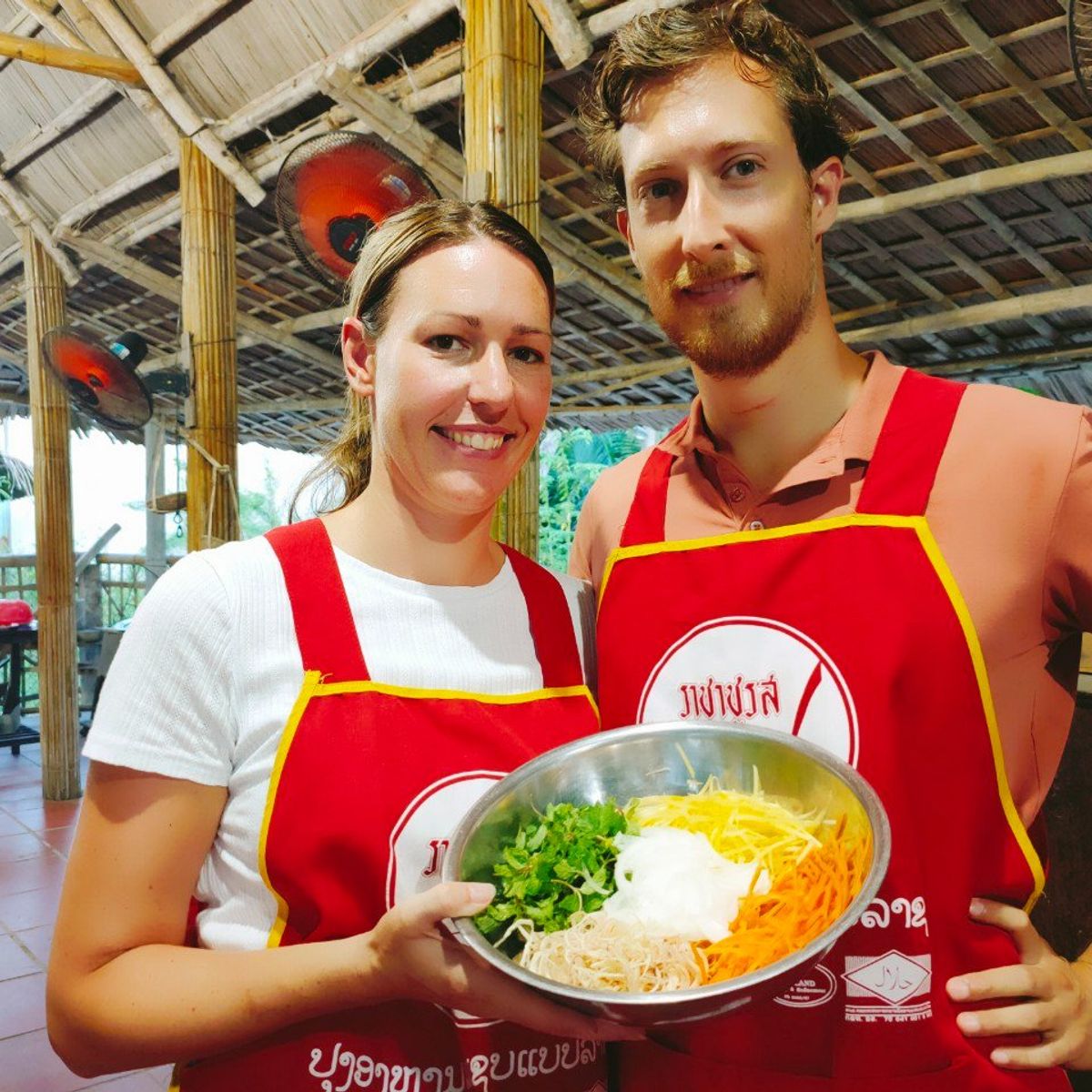 Spaziergang über den lokalen Markt, Korbfahrt und Kochkurs-Erlebnis