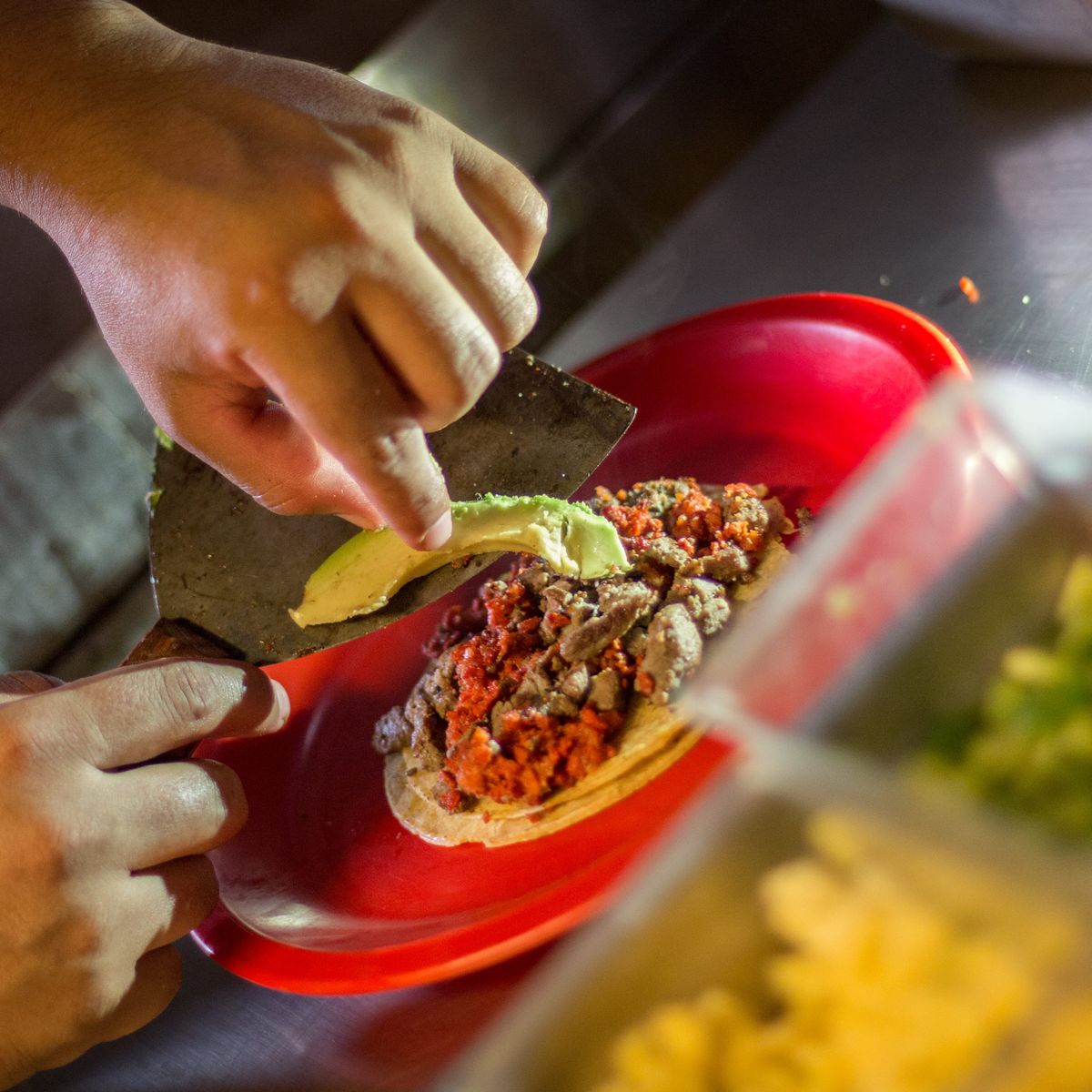 Circuit tacos et bières à Cancún avec spectacle de mariachis et visite du marché nocturne