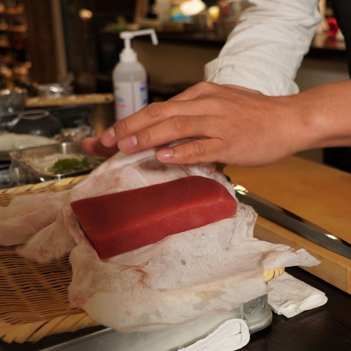 Tokyo Fish Market Tour + Craft Japanese Nigiri Sushi