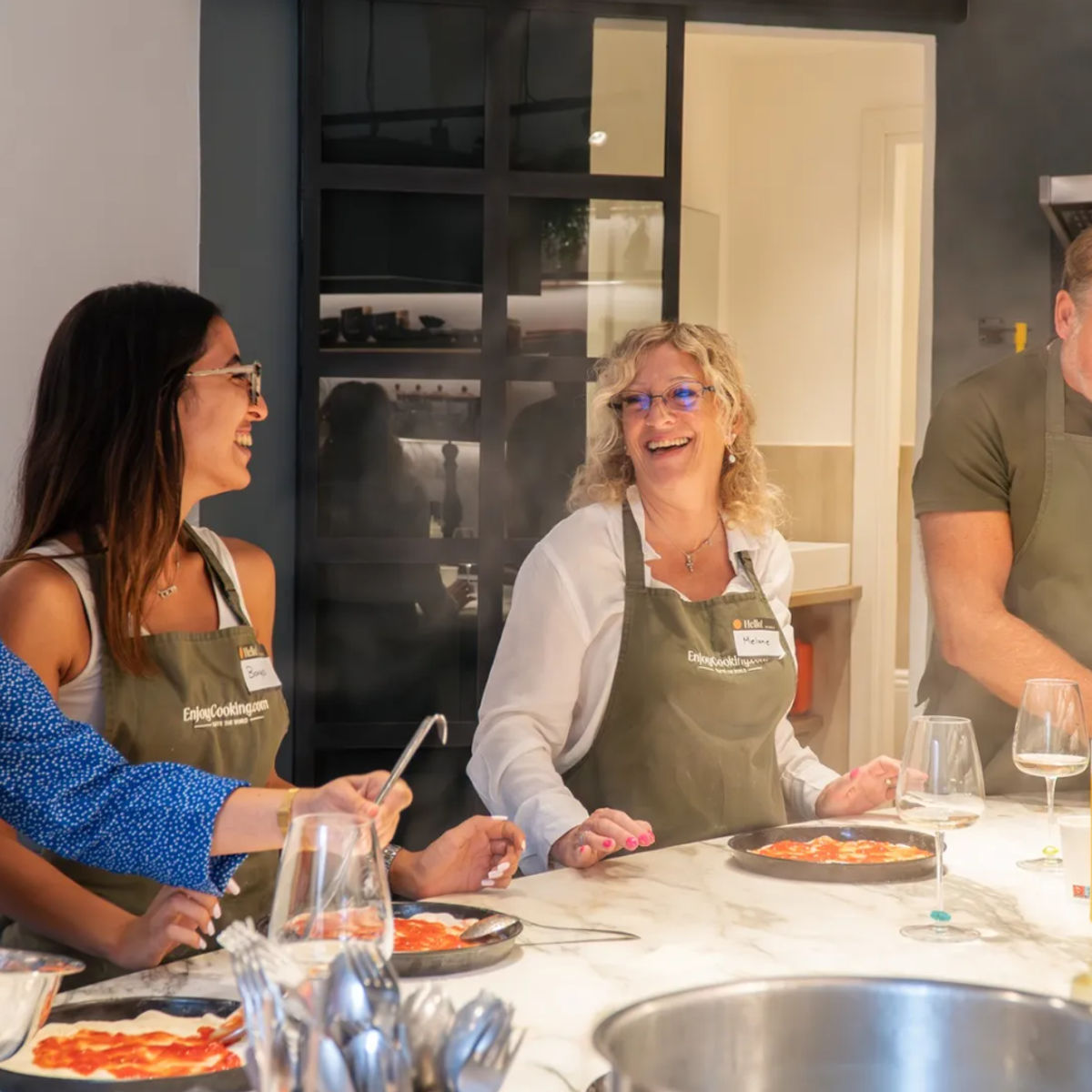 Luxury Private Pizza, Supplì & Gelato Cooking Experience with Wine in Piazza Mattei (Up to 12 Guests)