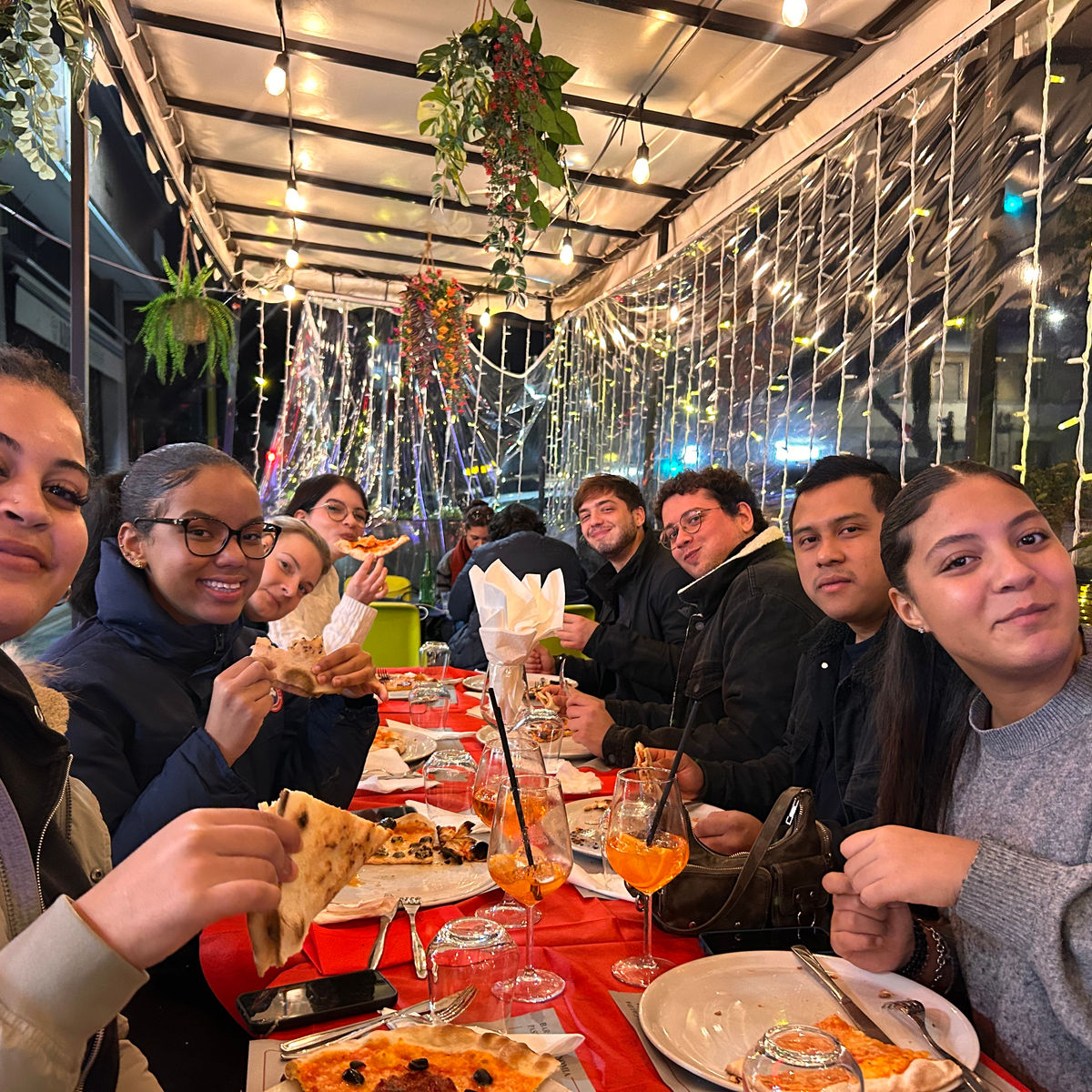 Make Authentic Pizza in Rome and Spritz-Making