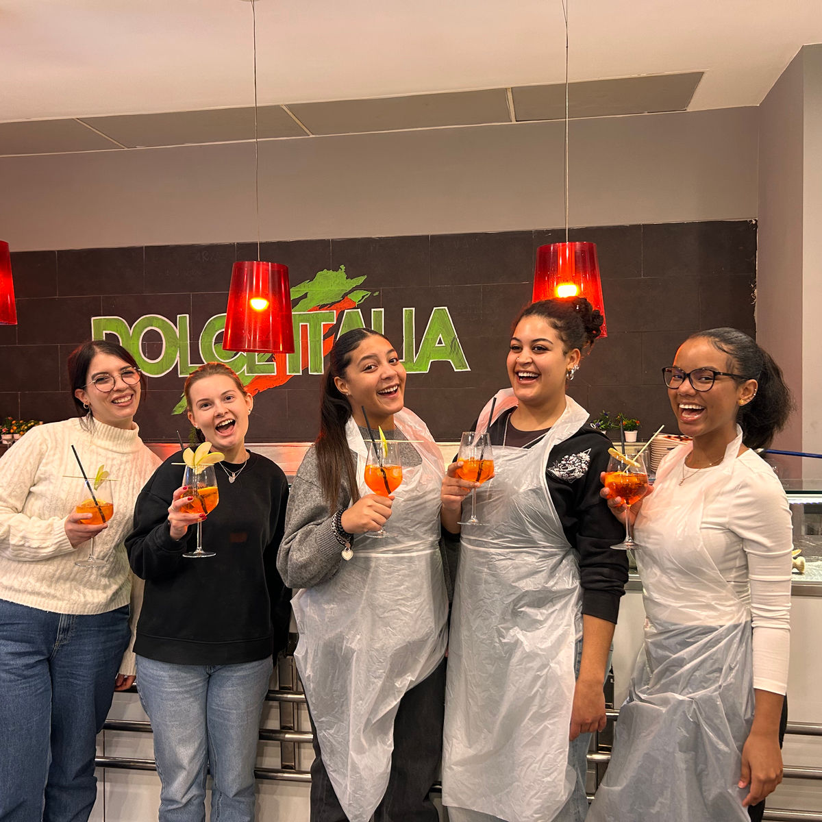 Make Authentic Pizza in Rome and Spritz-Making