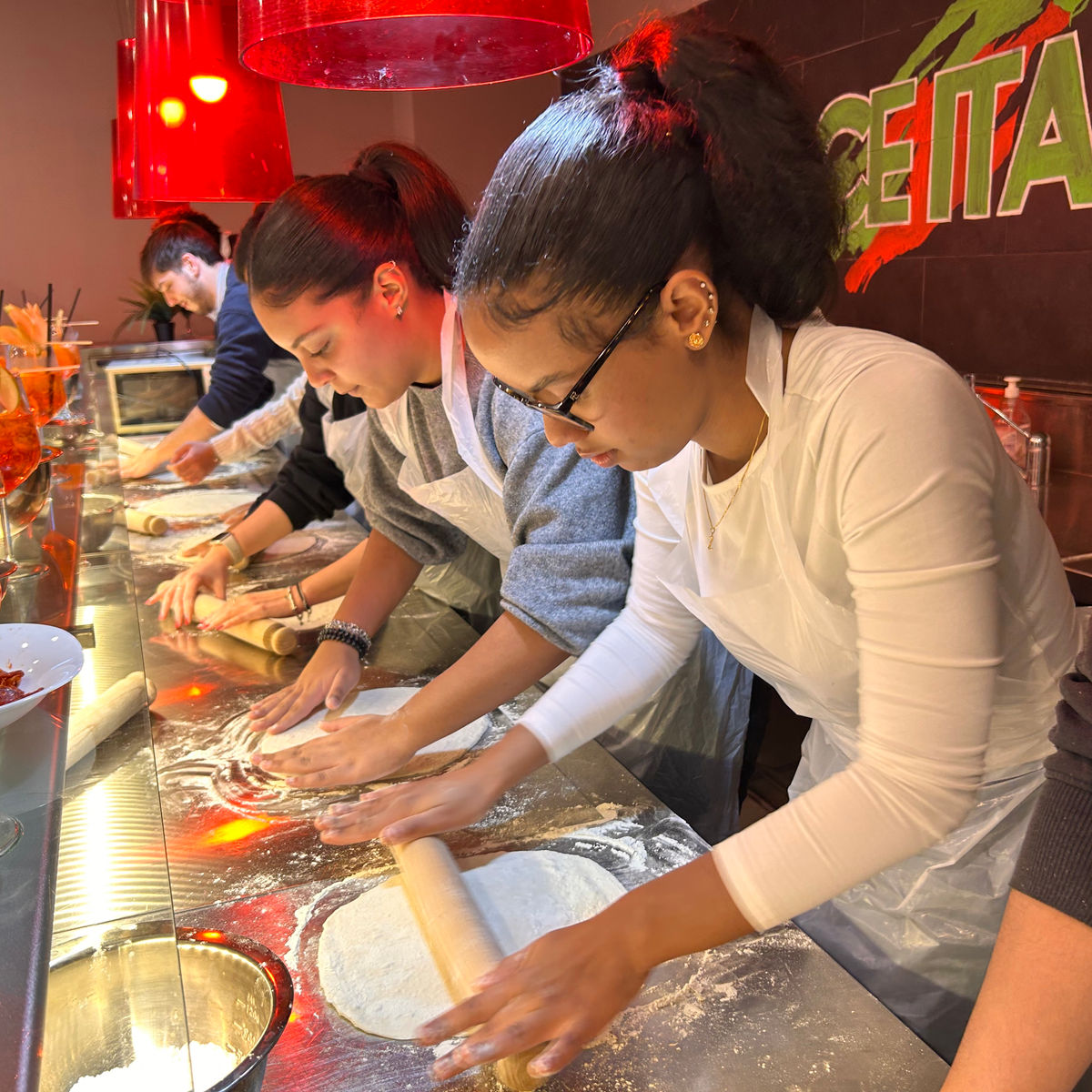 Make Authentic Pizza in Rome and Spritz-Making