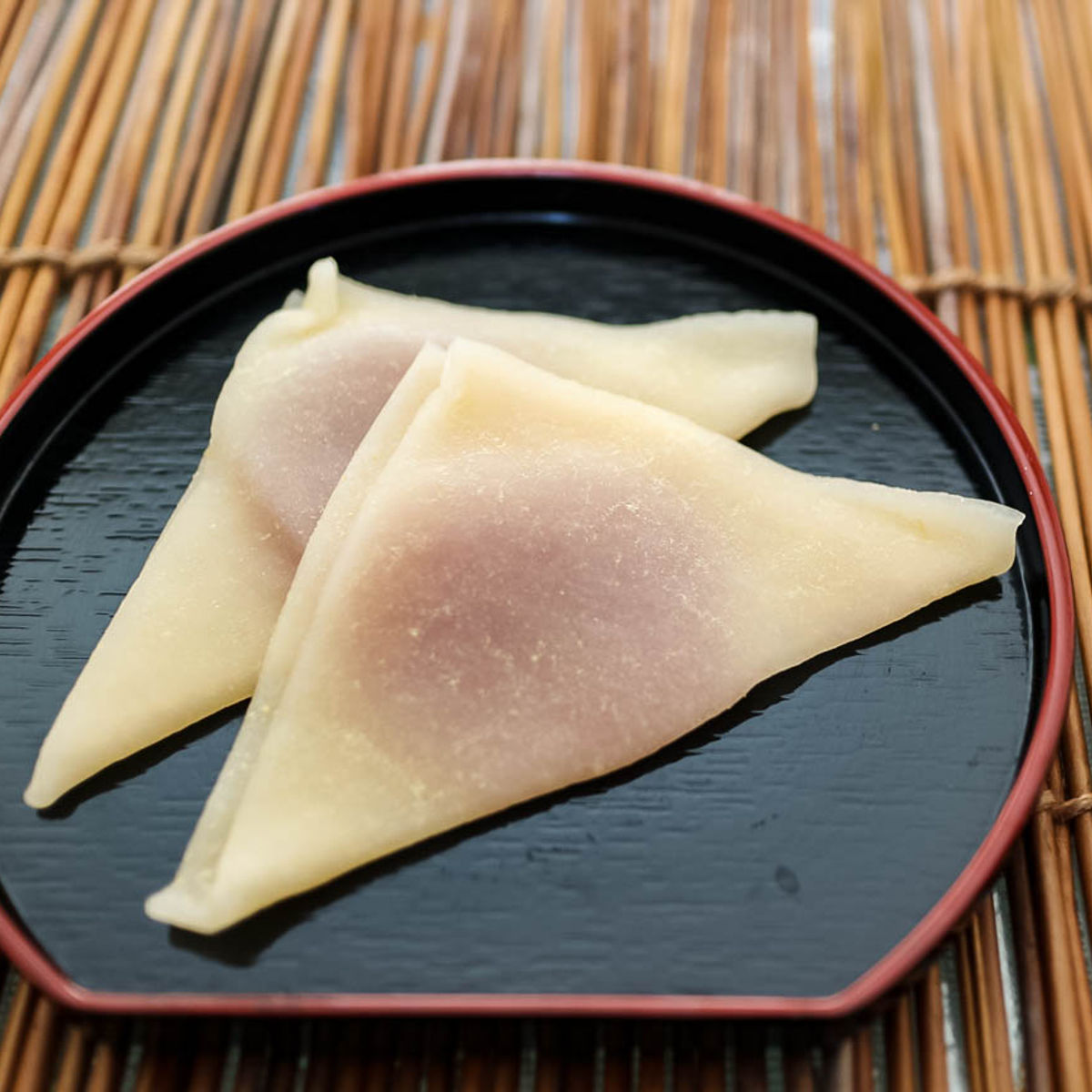 Préparation d'authentiques Cha Soba au Sencha à Kyoto