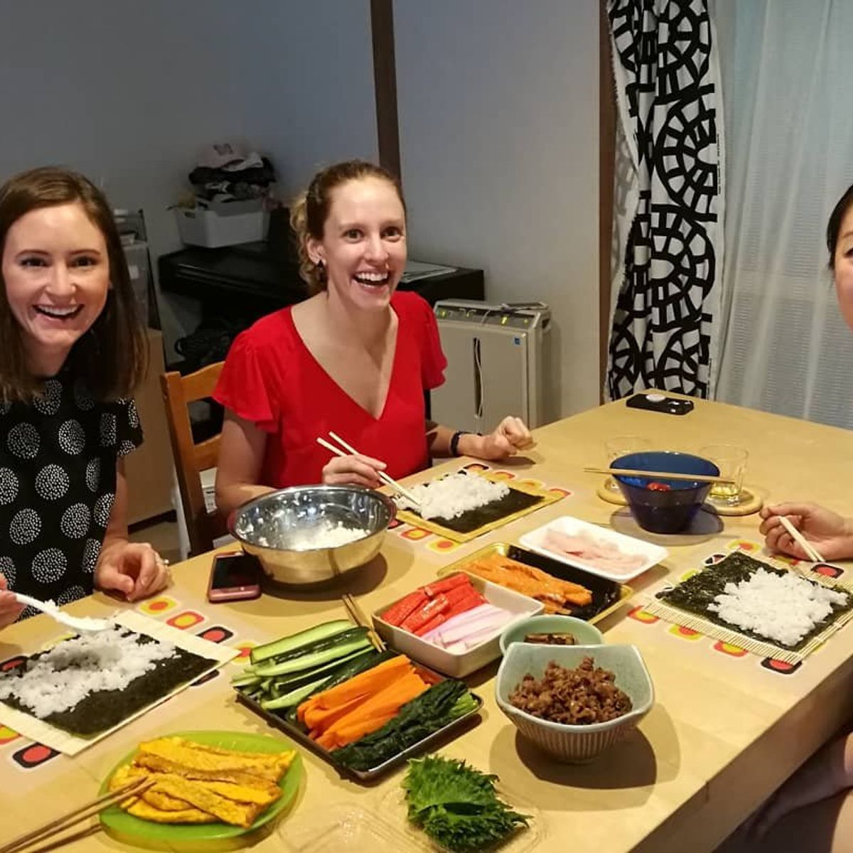 Makizushi Rolls (Sushi Rolls) Making Class