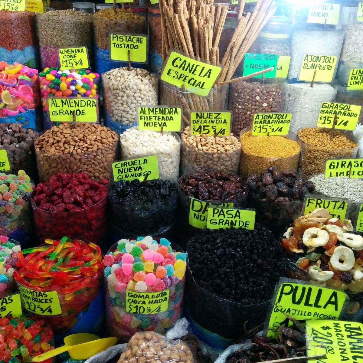 Ultimate Market Experience in Mexico City: Explore 3 radically different markets with an expert guide