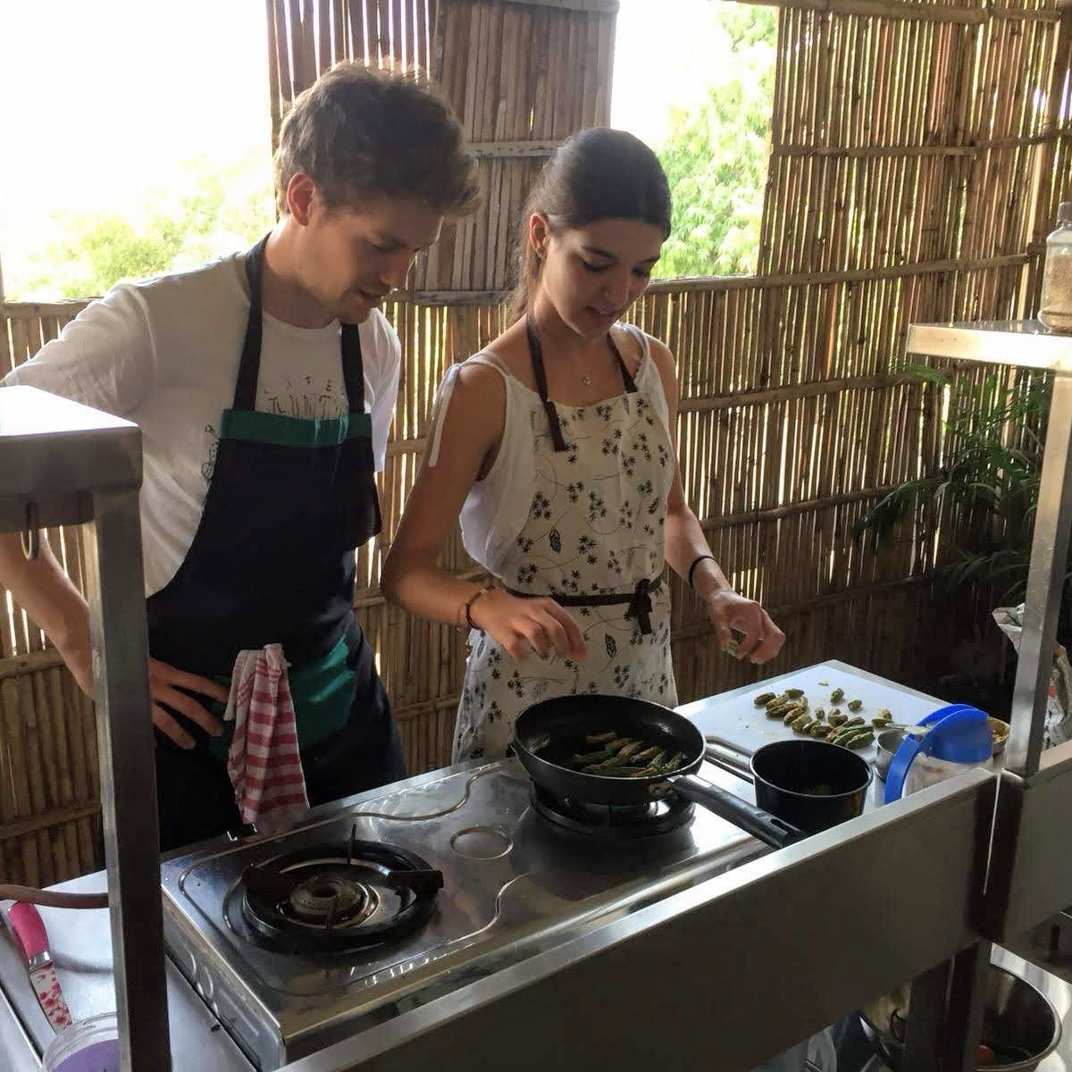 Market to Table Tour - Indian Vegetarian Home Cooking Session