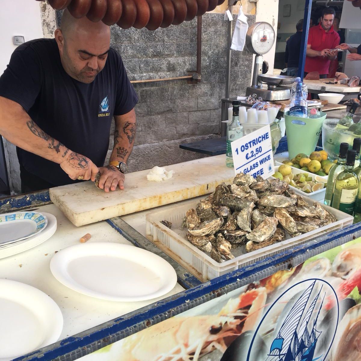 Market Tour & Street Food in Ortigia's Island