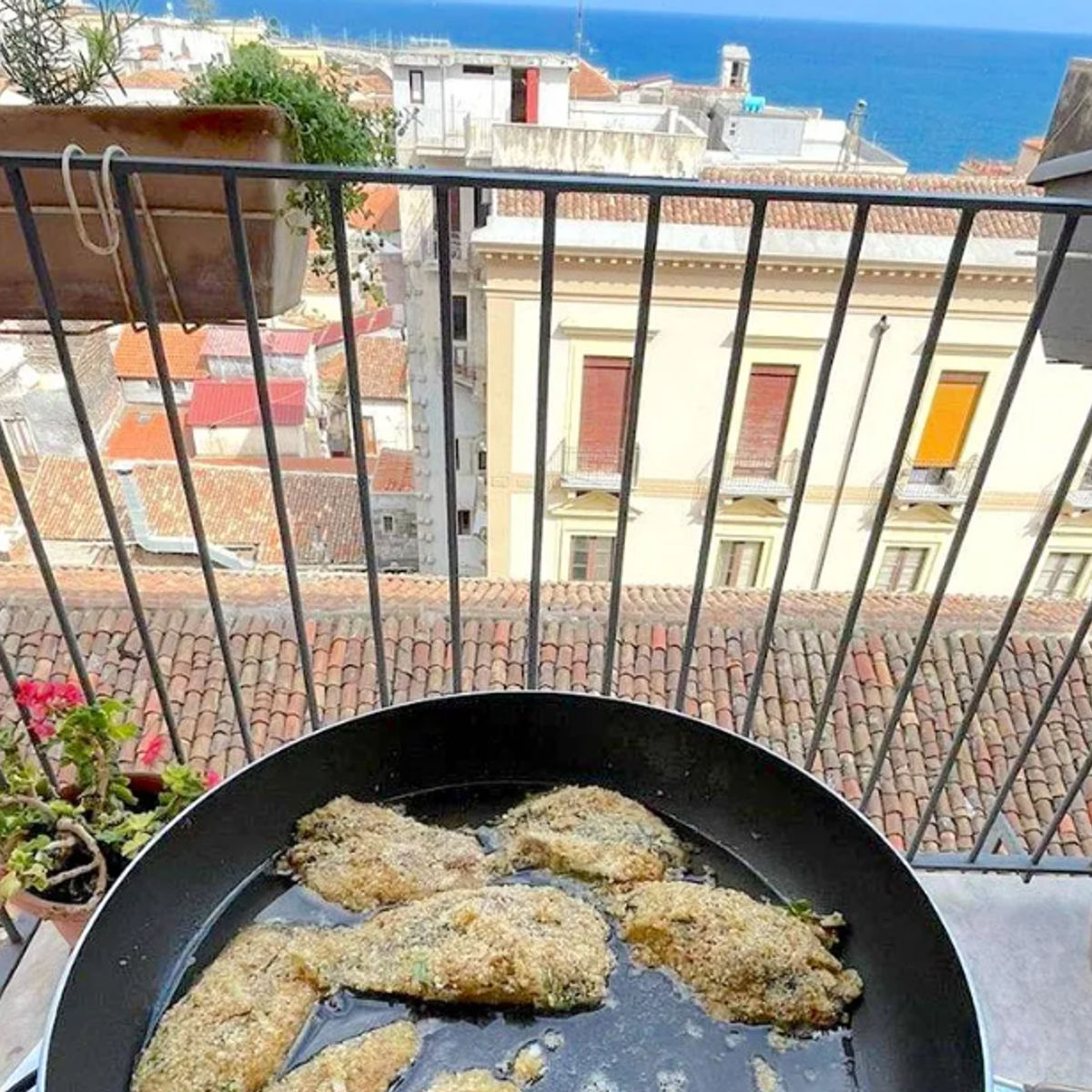 Join a Local for a Market Tour & Home Cooking Class in Catania