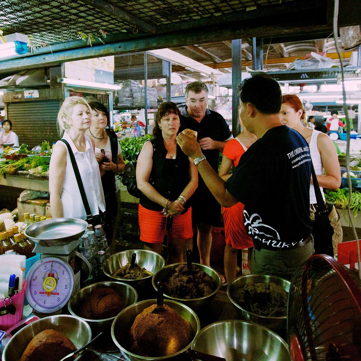 Seaside Cooking Class with Market Tour + Curry Pastes