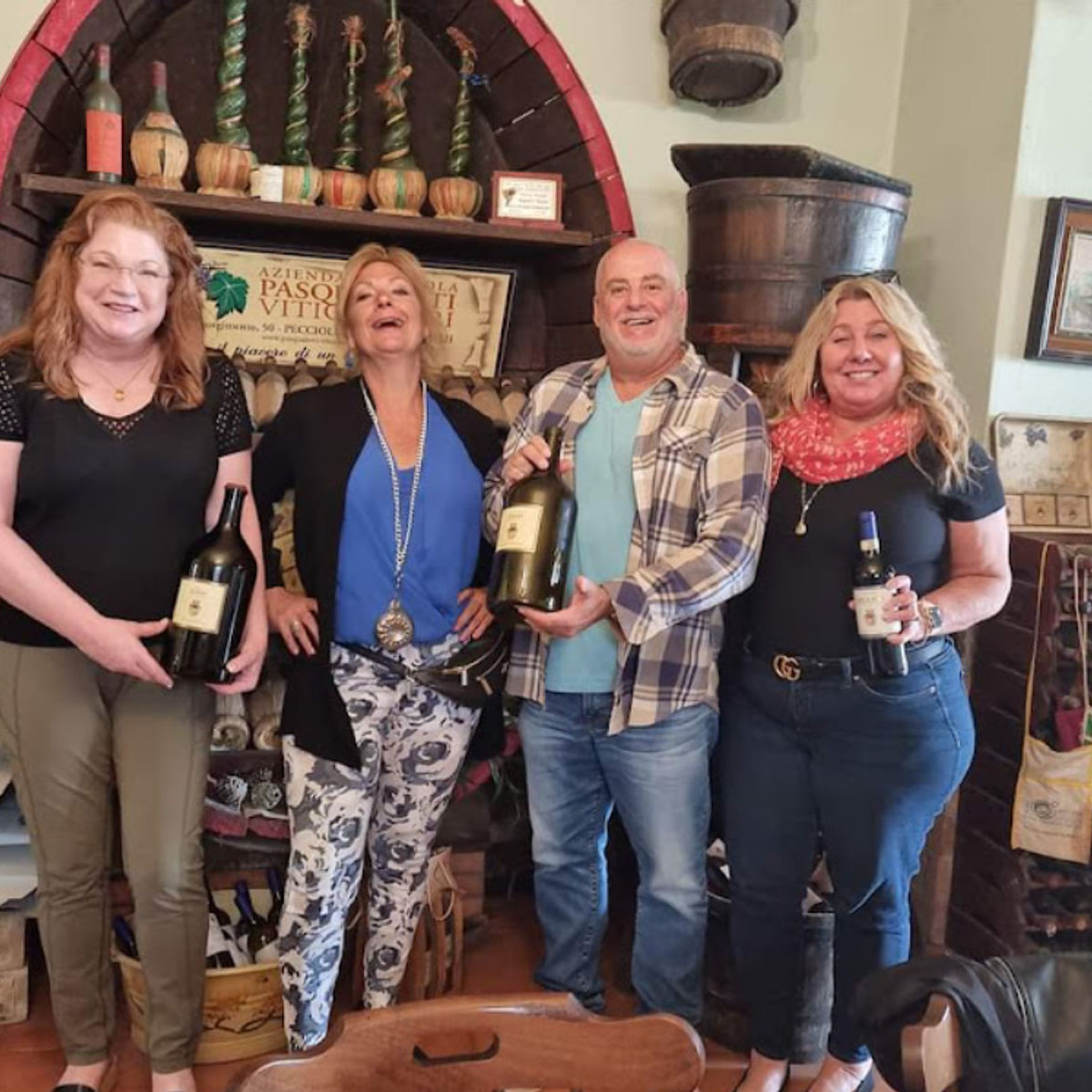 Master Tuscan Wine Experience: From Vineyard Walk to Guided Tasting
