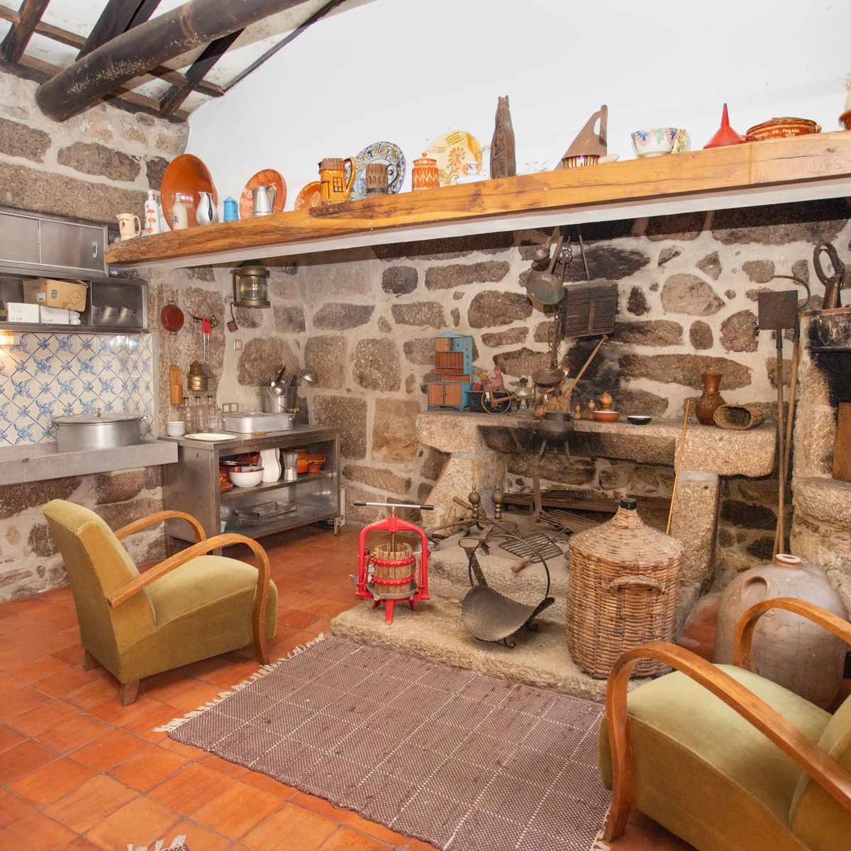 Mastering the Art of Crafting Portuguese Cuisine with a Chef