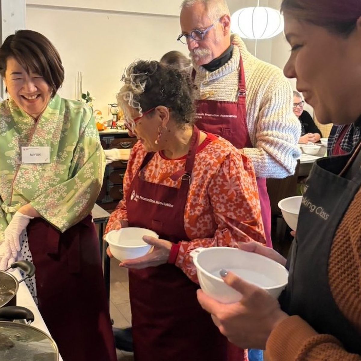 Tokyo Mochi-Making Experience in a Private Japanese Studio