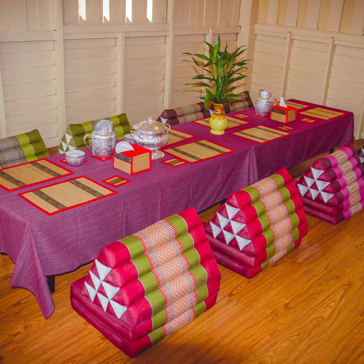 Traditional Thai Cooking Class at Home Cooking Studio