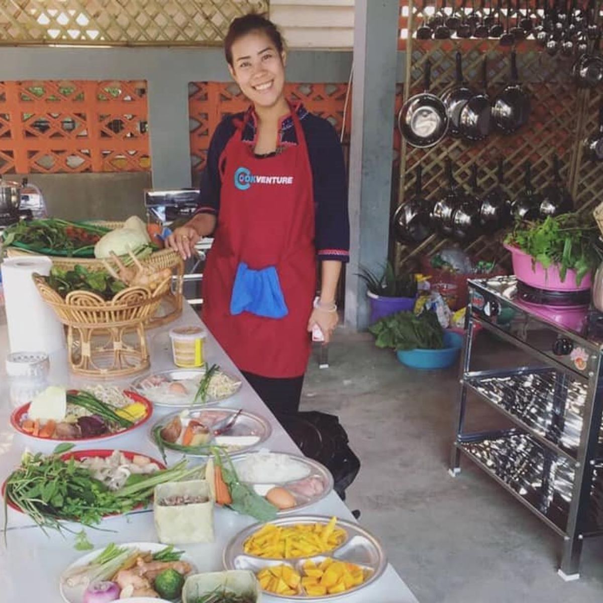 Traditional Thai Cooking Class at Home Cooking Studio