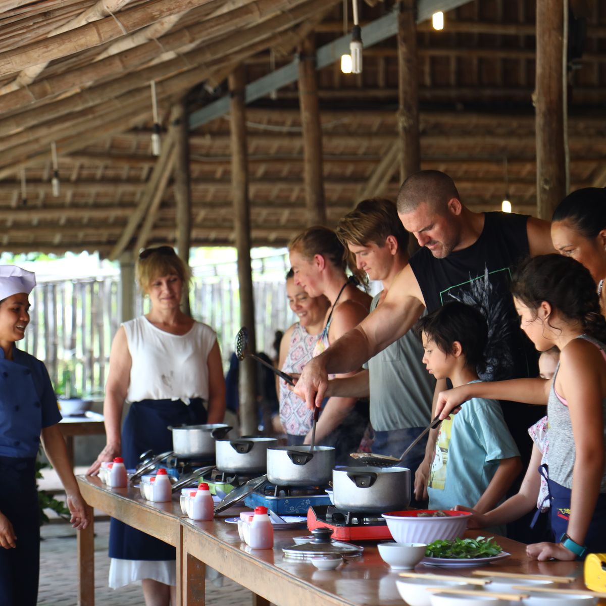 Thuan Tinh Island: Market, Boat Ride, and Vietnamese Cooking Class