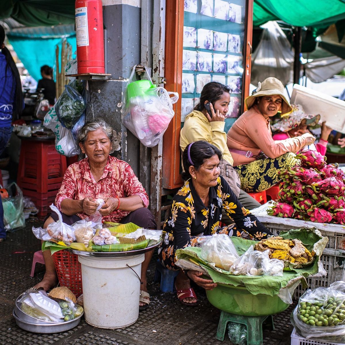 A Morning Market Tour with Culinary Experience in a Local Village