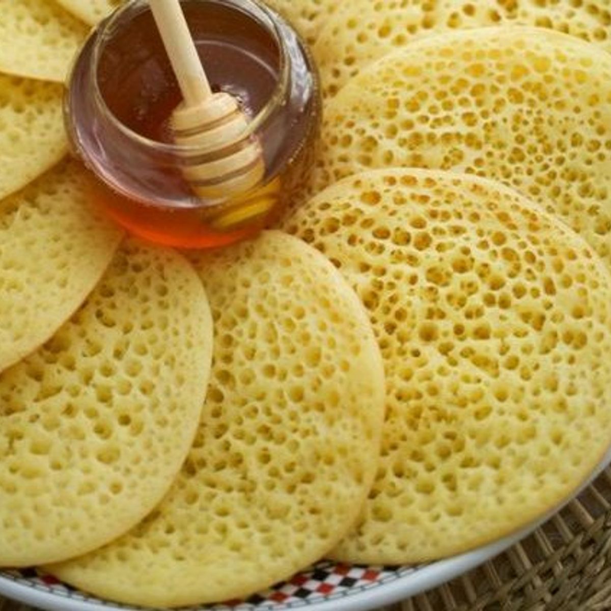 Moroccan Pastry Cooking Class with Souk Tour