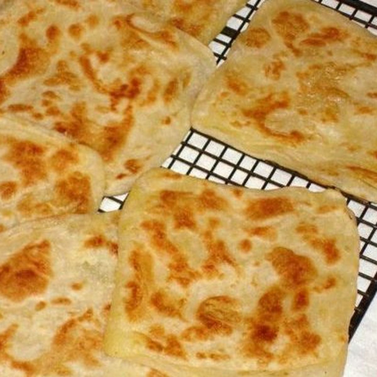 Moroccan Pastry Cooking Class with Souk Tour