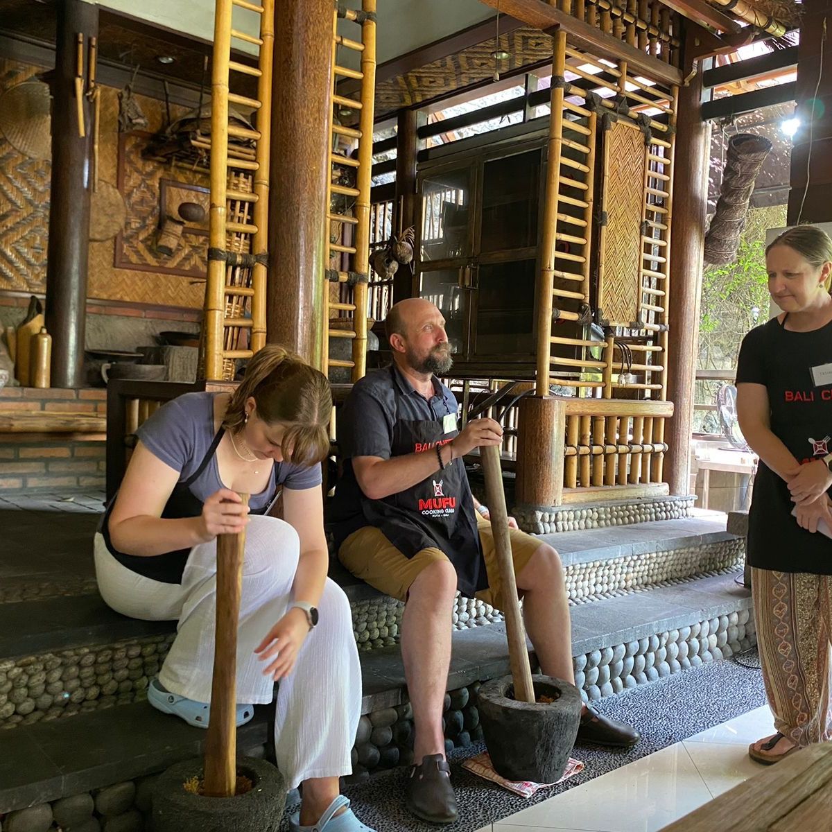 Rendang Cooking Class by Mufu in Kuta