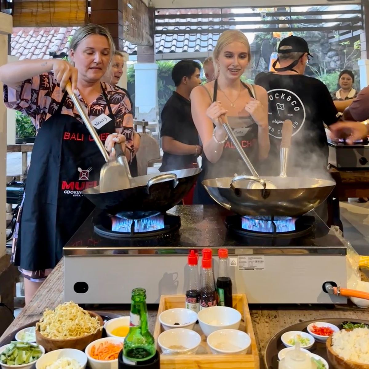 Rendang Cooking Class by Mufu in Kuta