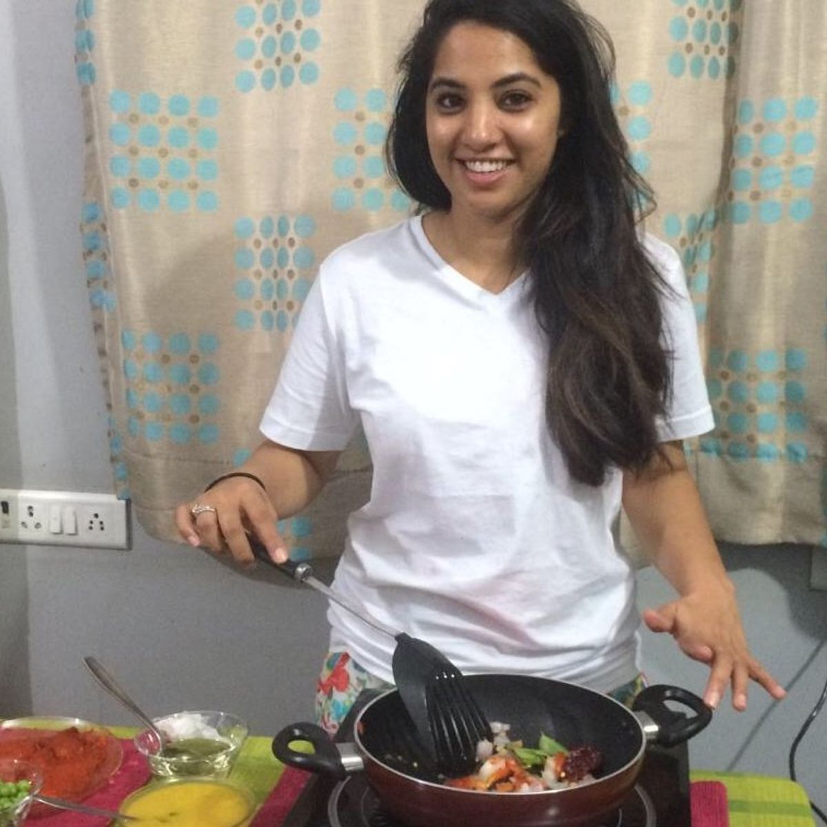Mumbai Home Cooking Class: Hands-On Curry Making