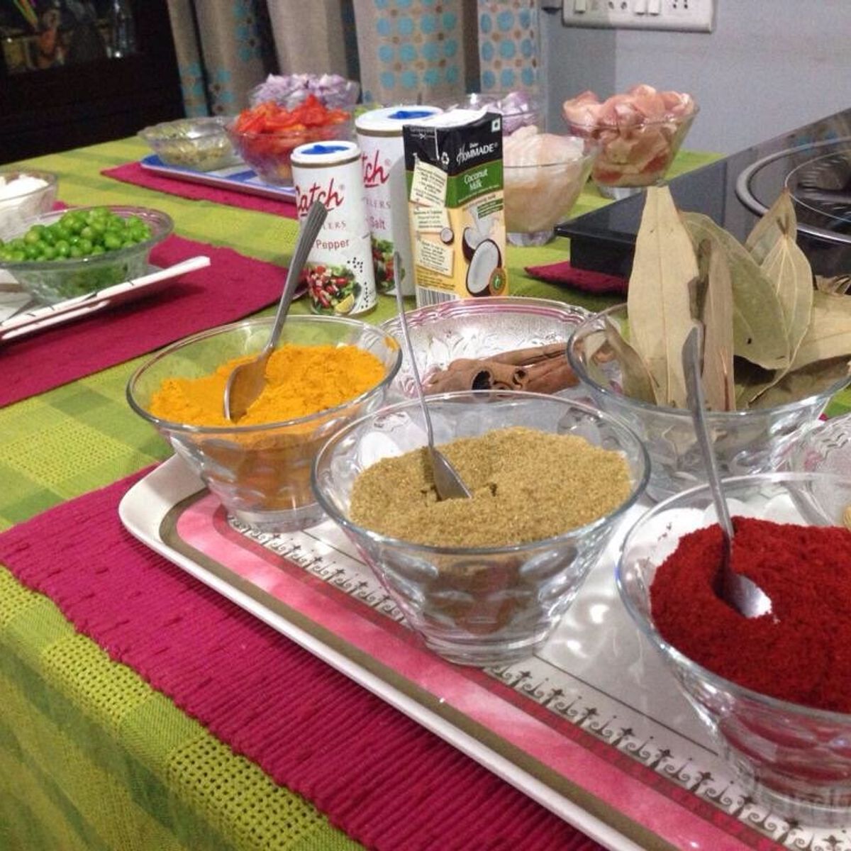 Mumbai Home Cooking Class: Hands-On Curry Making